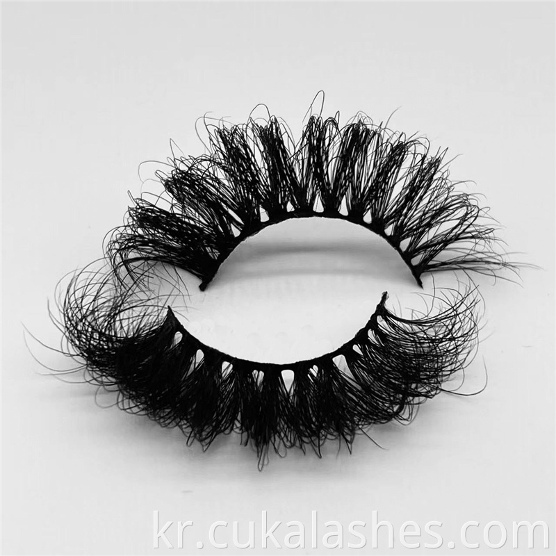 Dramatic Russian Lashes